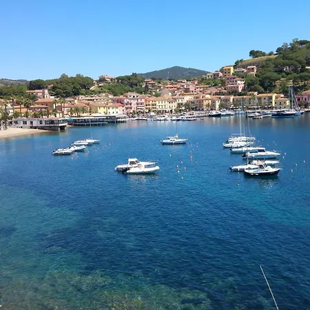 게스트하우스 Laura 3*